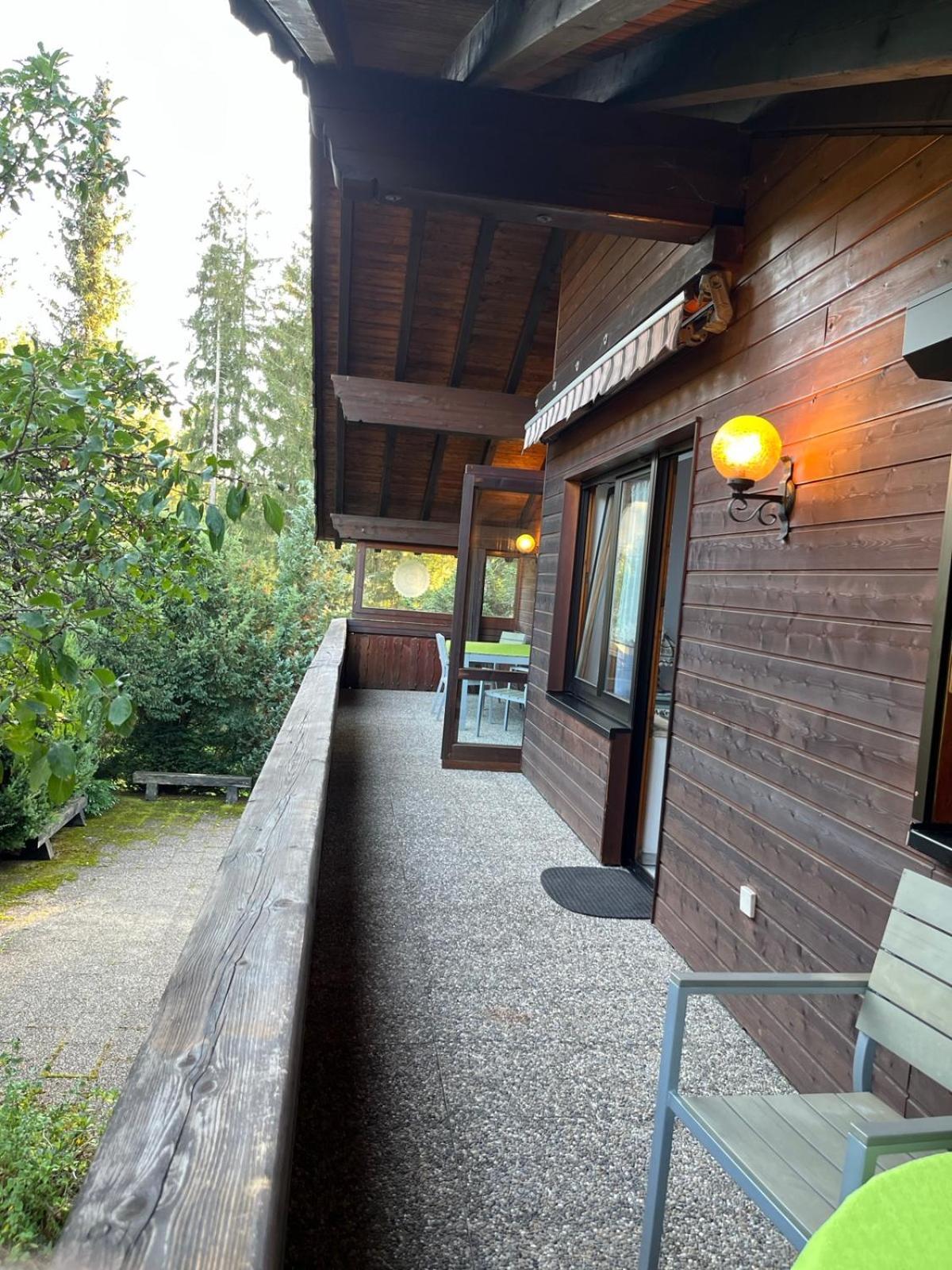 Schwarzwald - Villa Appartments Titisee Exterior photo