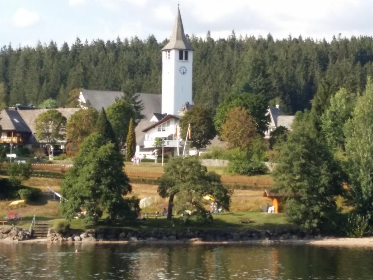 Schwarzwald - Villa Appartments Titisee Exterior photo